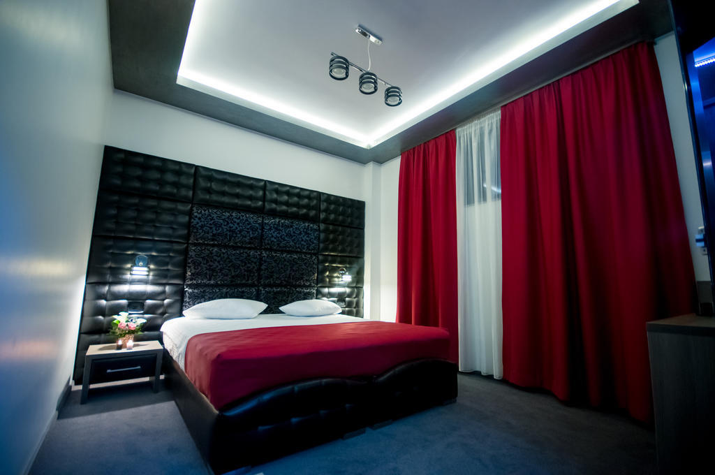 Hotel Aqua Târgu Jiu Chambre photo