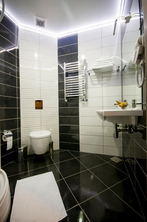 Hotel Aqua Târgu Jiu Chambre photo